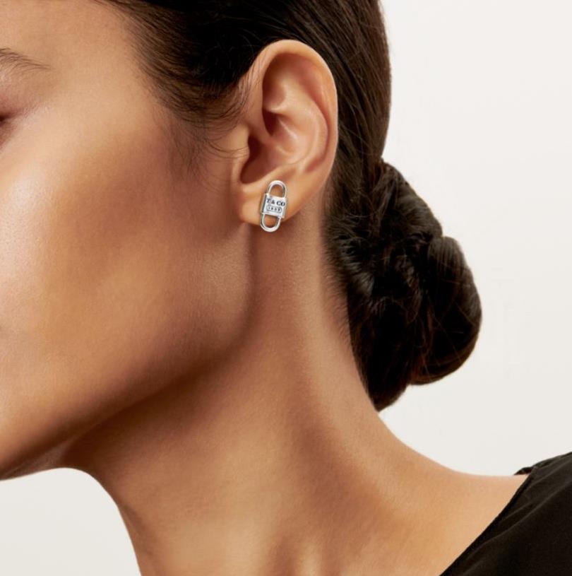 TIFFANY & CO EARINGS