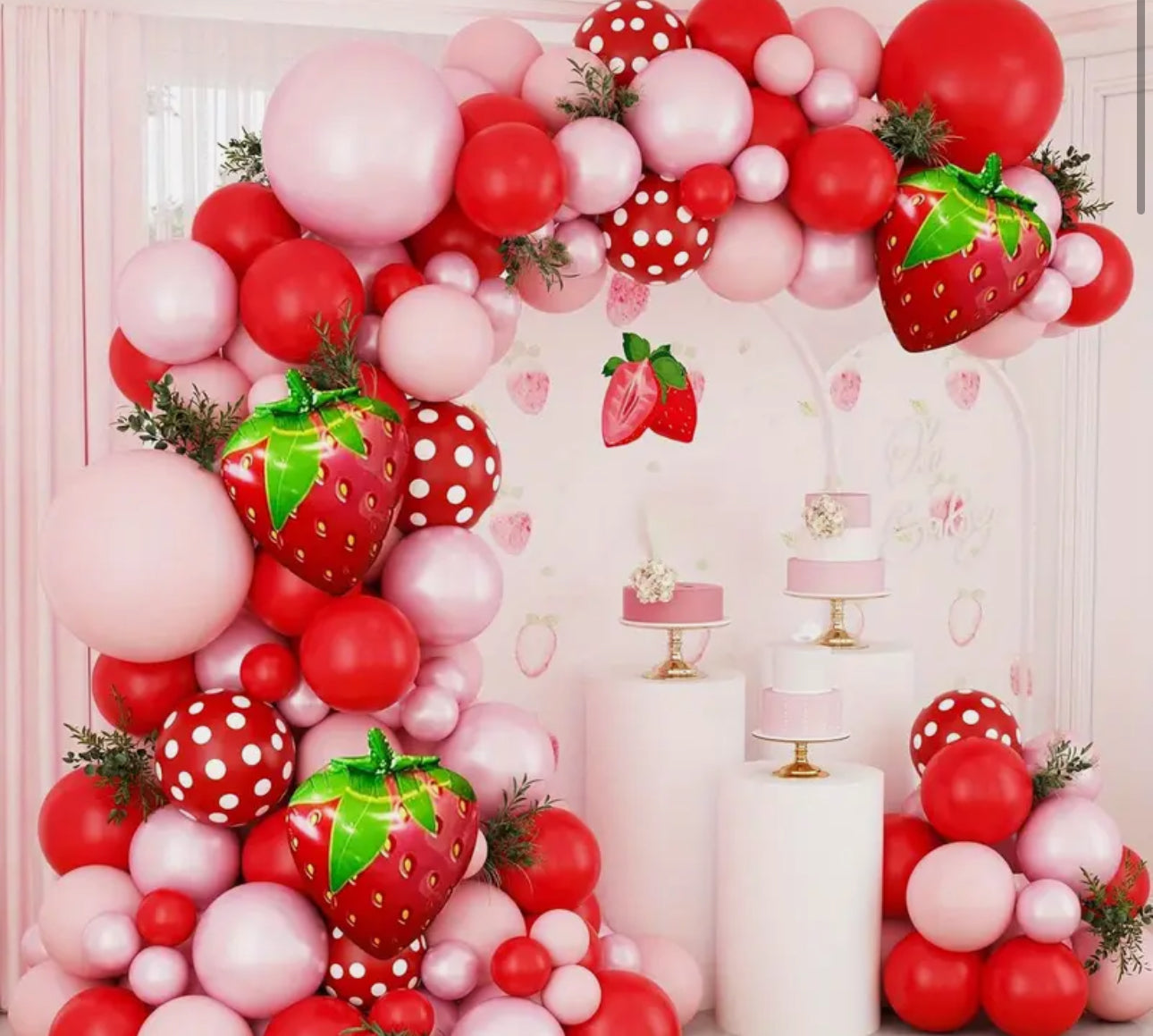 STRAWBERRY SHORTCAKE 152 PCS BALLOON GARLAND SET