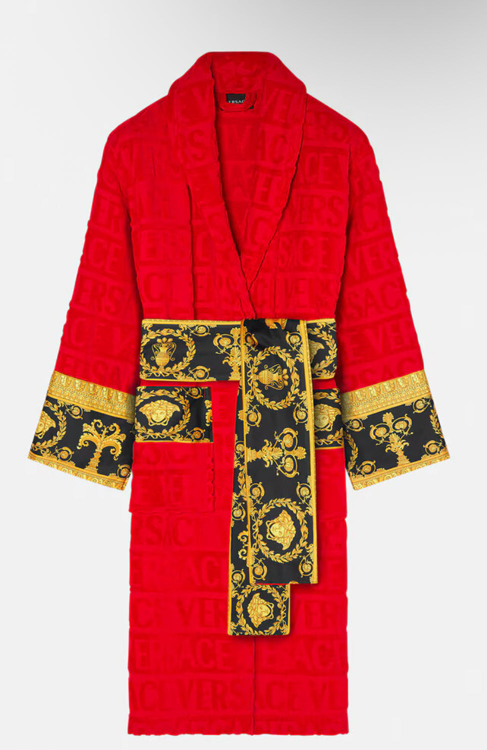 I 🤍 BAROQUE BATHROBES: VERSACE