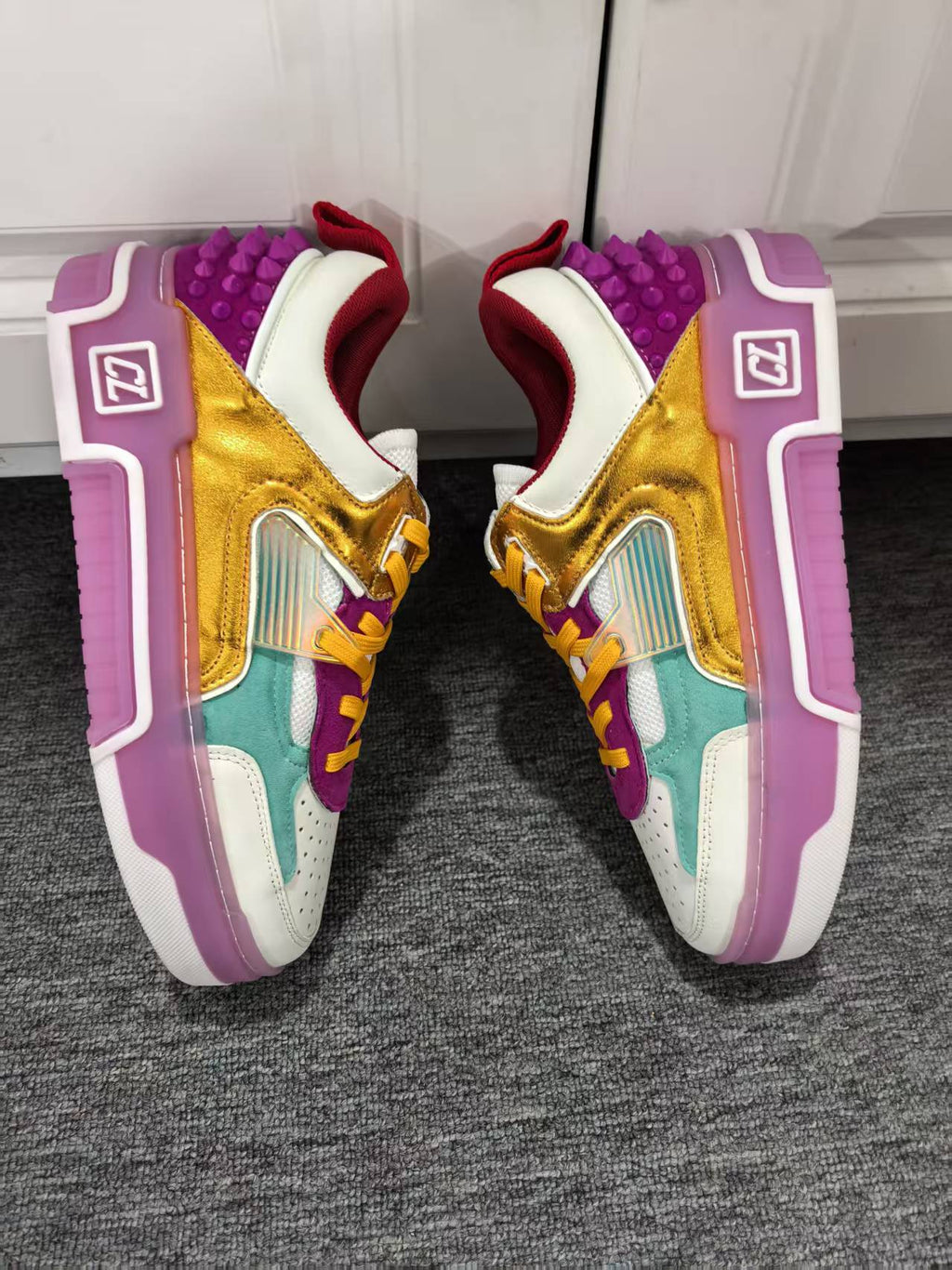 CHRISTIAN LOUBOUTIN ASTROLOUBI WOMAN