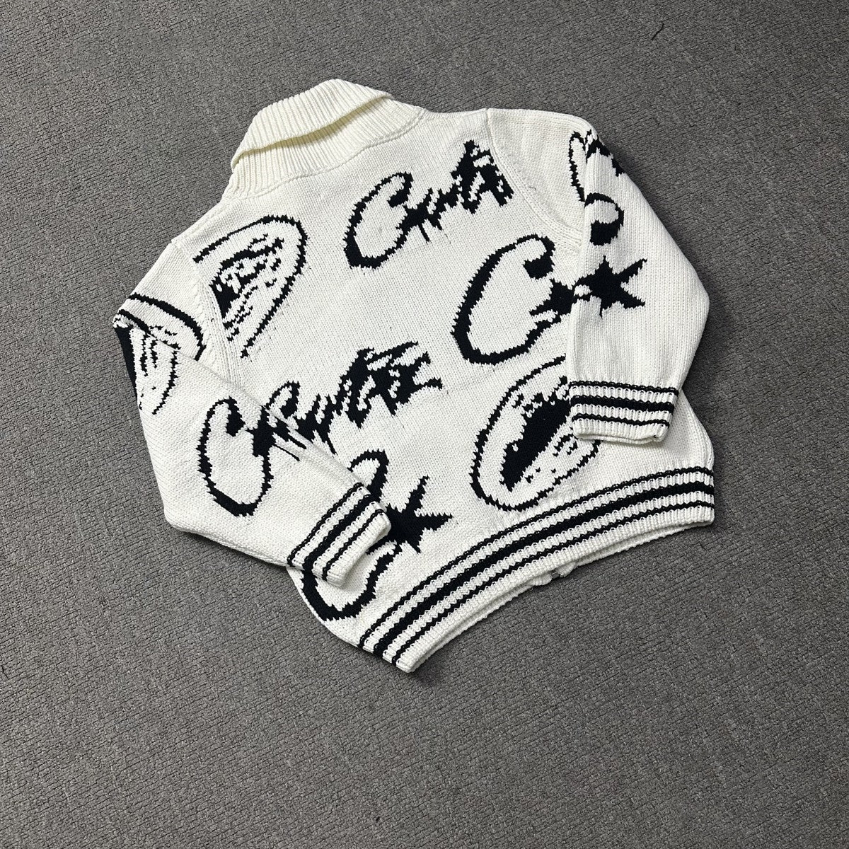CORTEIZ ZIP UP JACKET