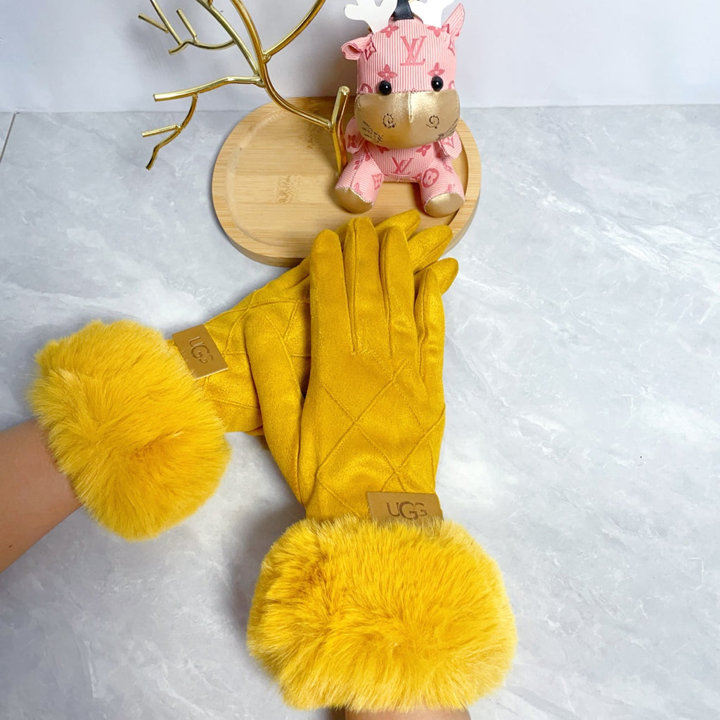 UGG HAND GLOVES