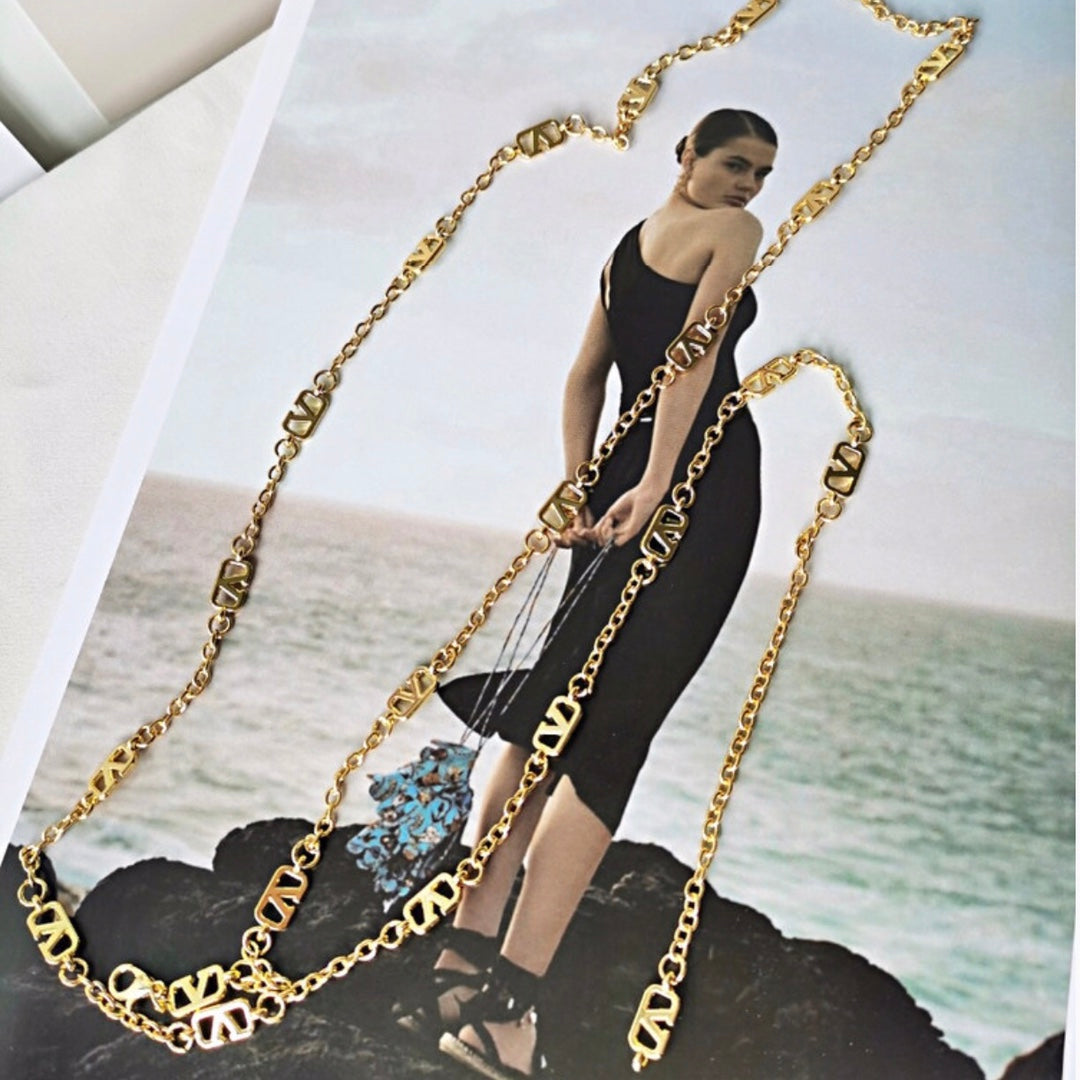 VALENTINO WAIST CHAIN