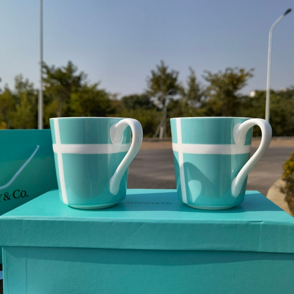 TIFFANY & CO MUG SET
