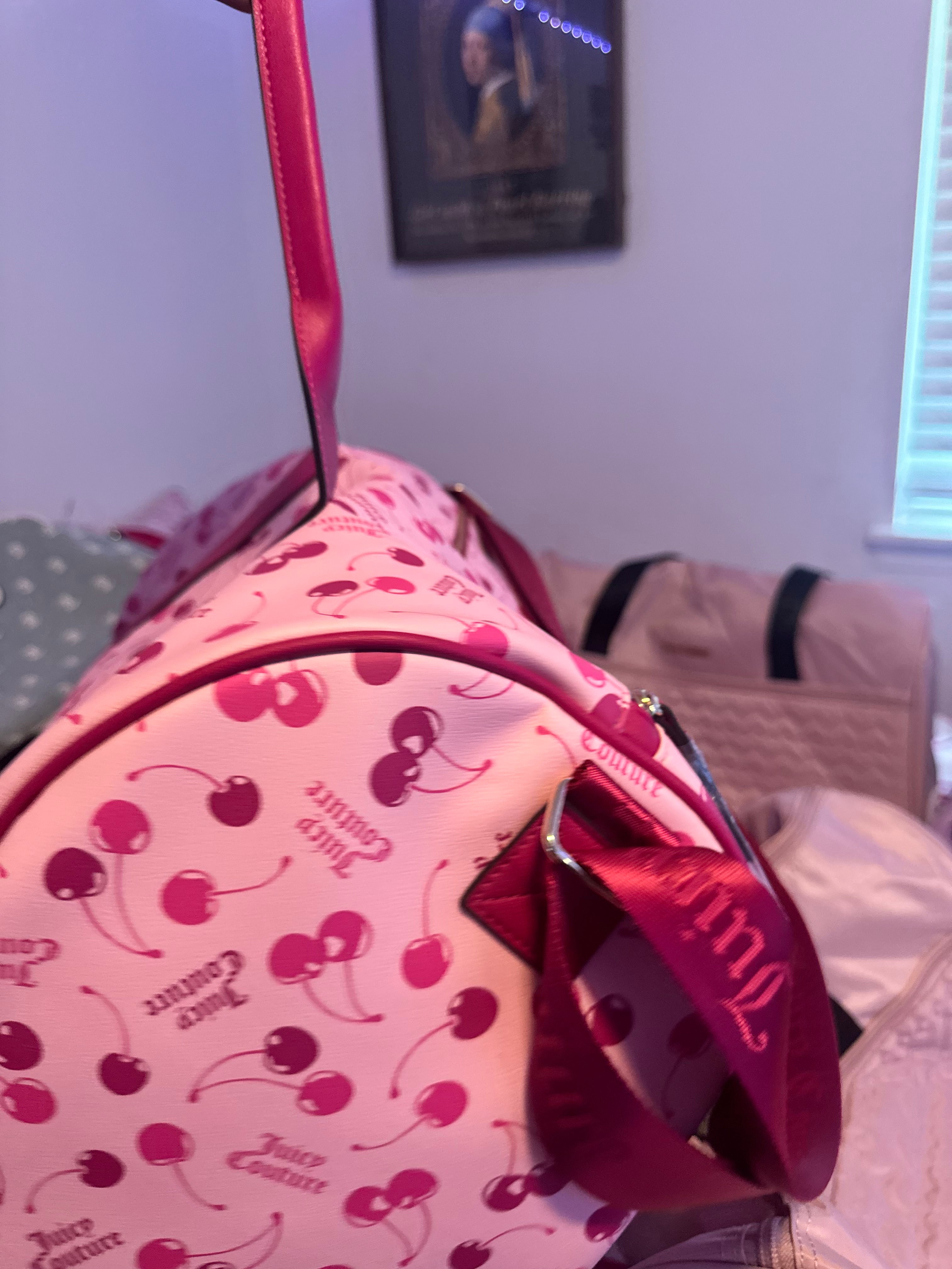Juicy Couture CHERRY ON TOP WEEKENDER