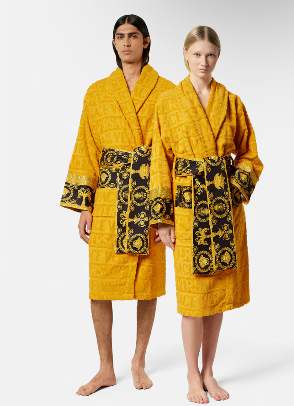 I 🤍 BAROQUE BATHROBES: VERSACE