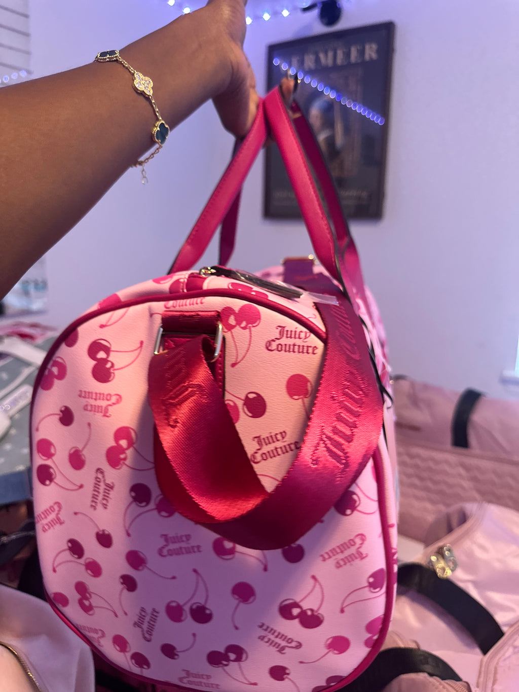Juicy Couture CHERRY ON TOP WEEKENDER