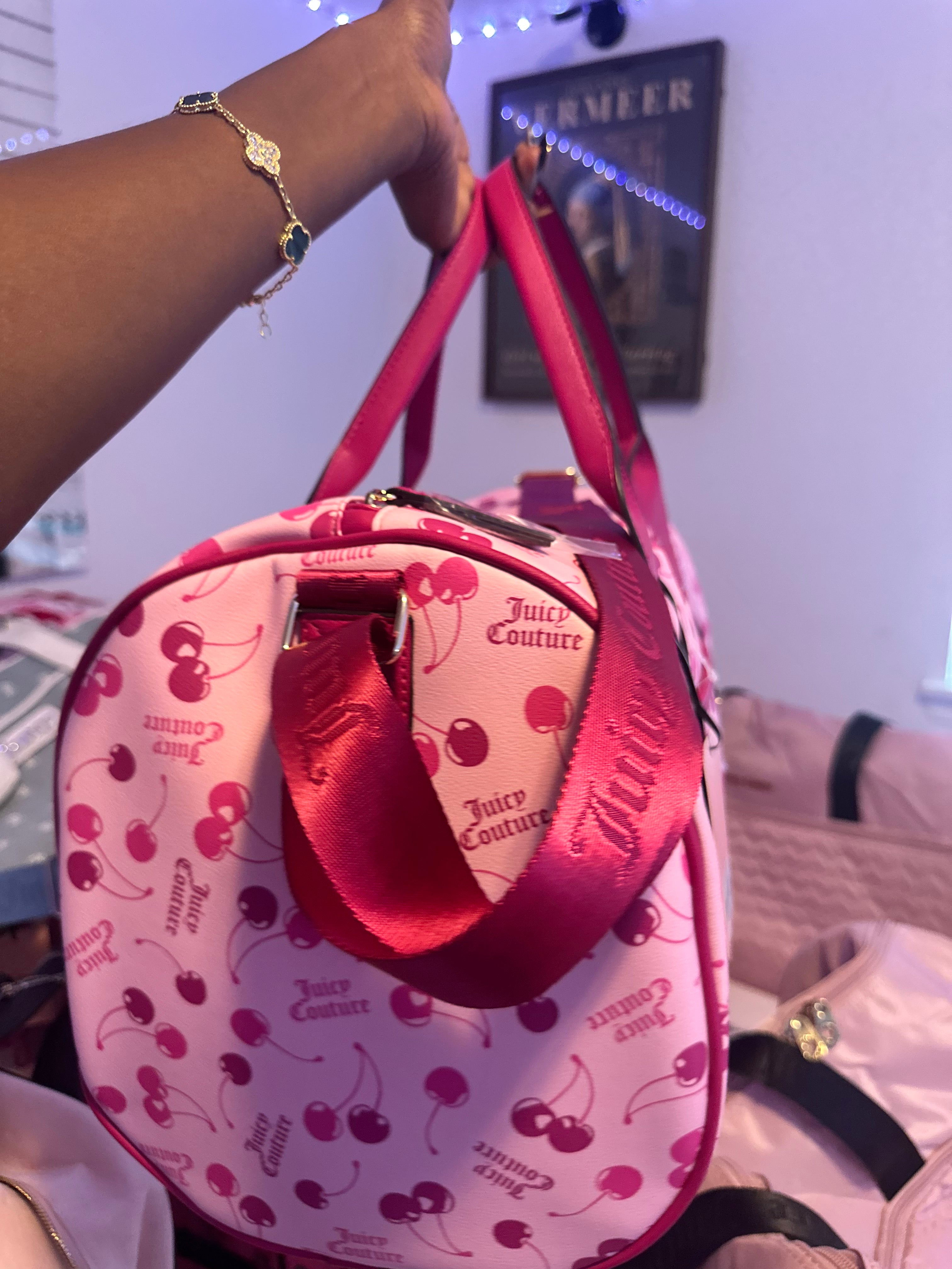 Juicy Couture CHERRY ON TOP WEEKENDER