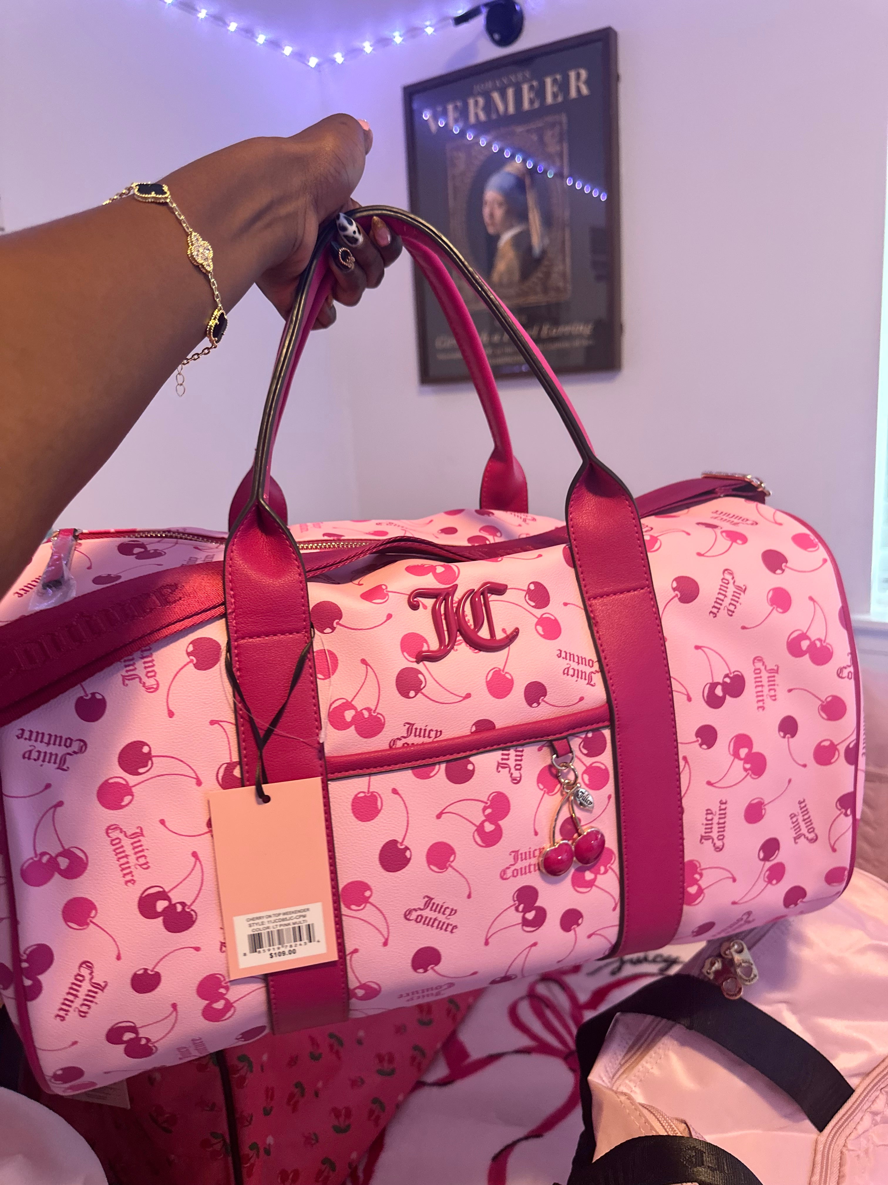 Juicy Couture CHERRY ON TOP WEEKENDER