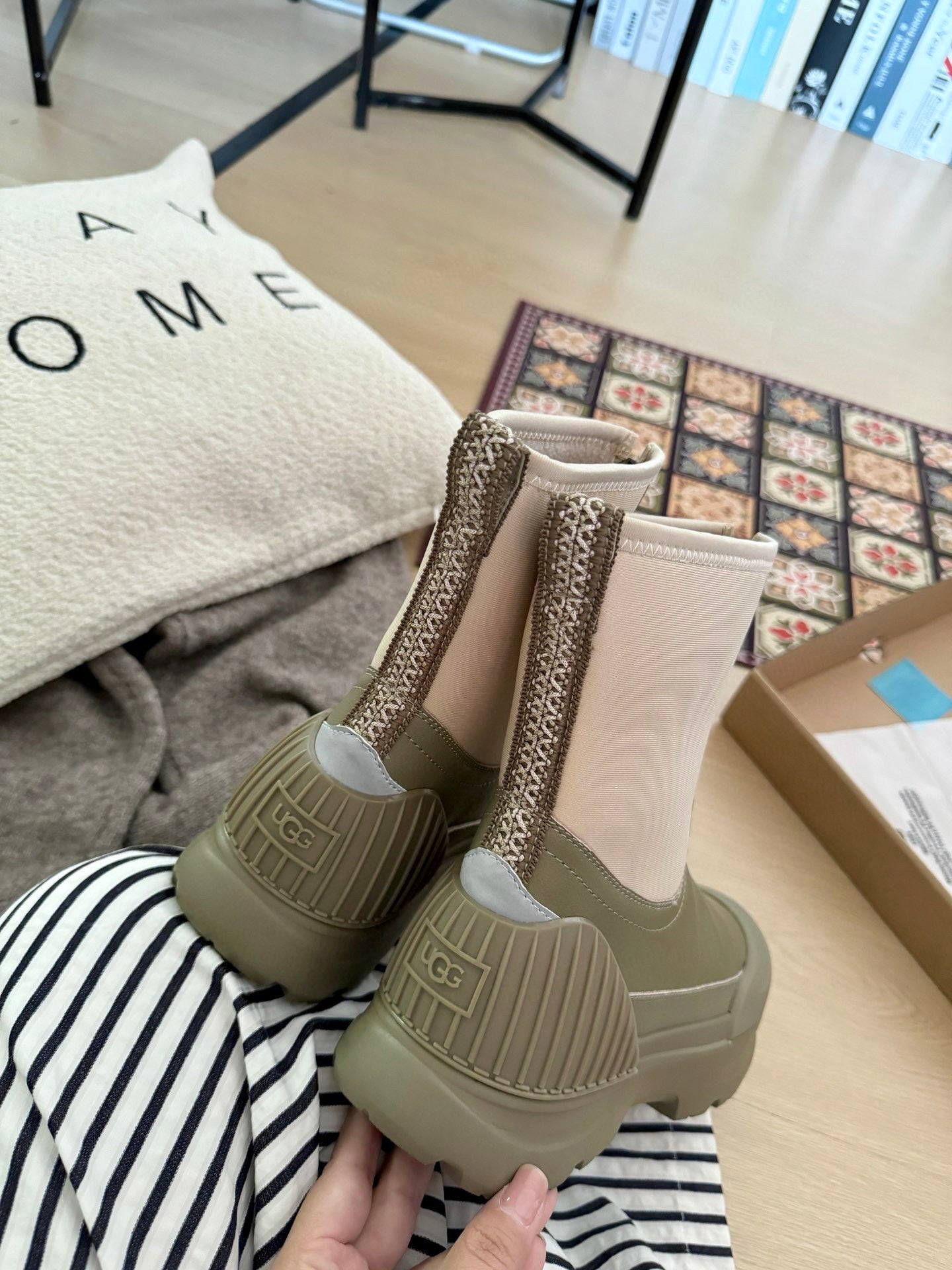 UGG NEUMEL X ZIP