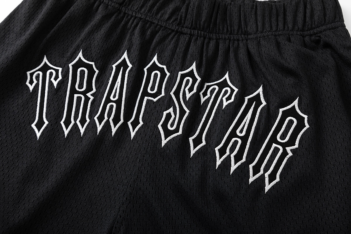 TRAPSTAR IT’S A SECRET BASKET BALL SHORTS.