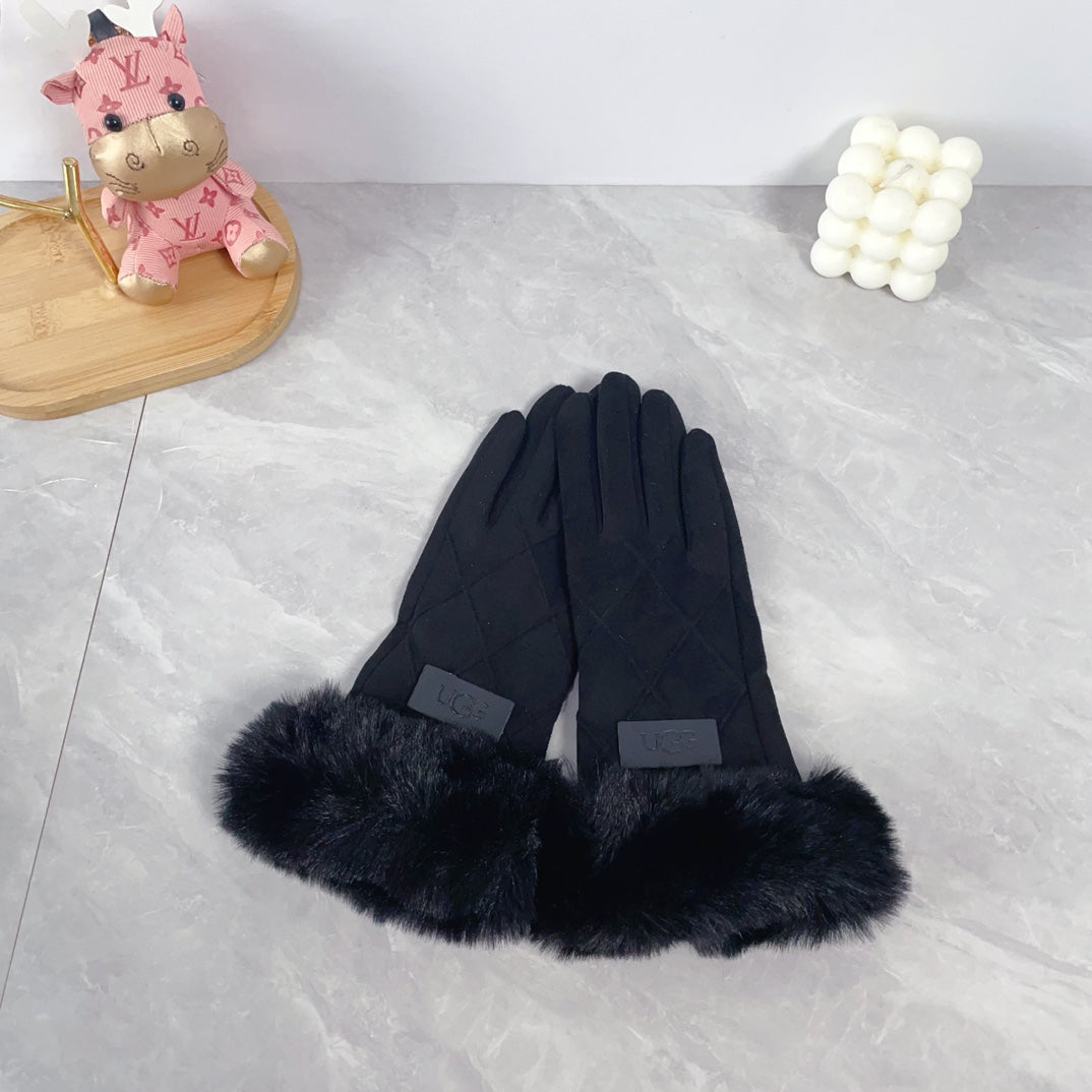 UGG HAND GLOVES