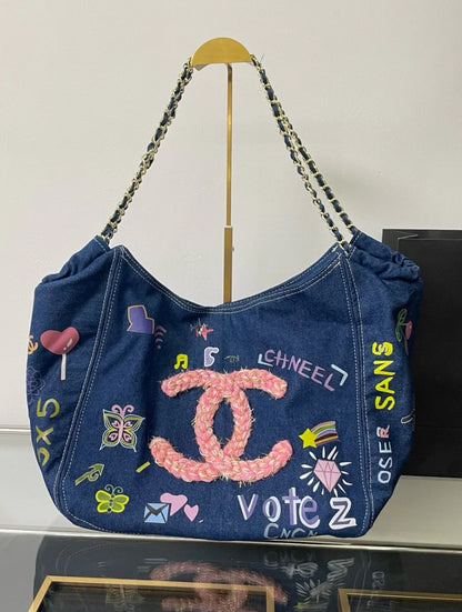 CHANEL TOTE BAG