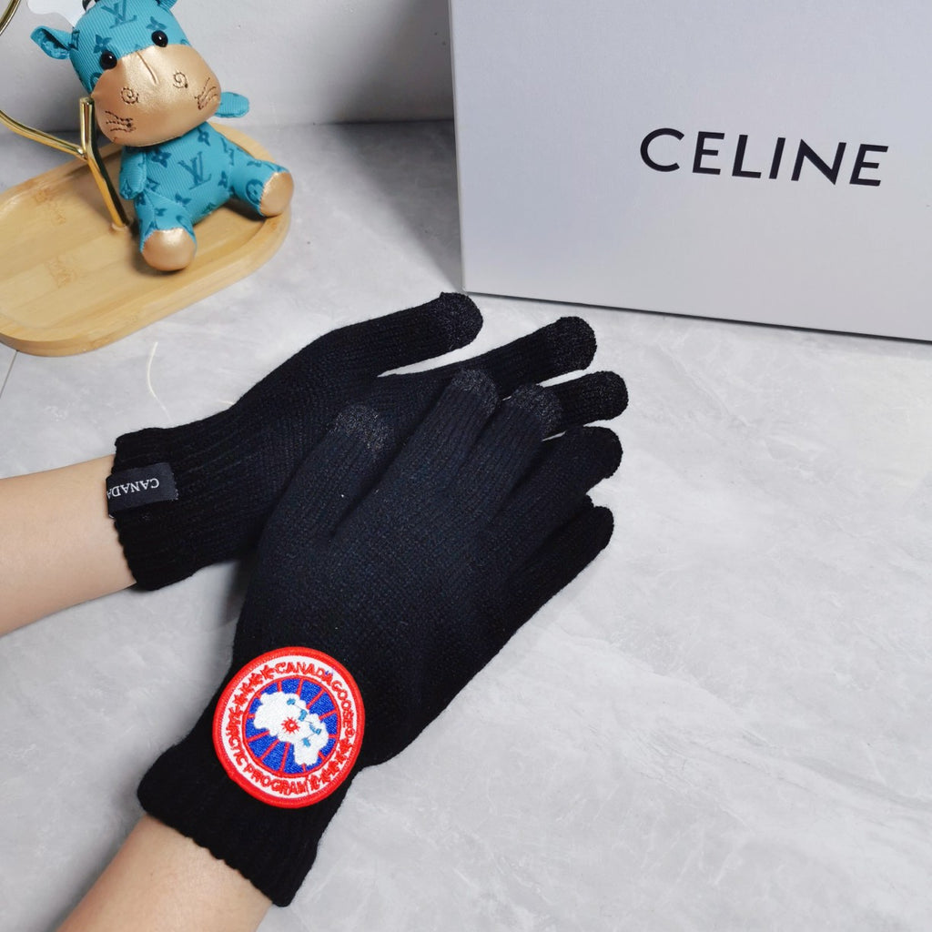 CANADA GOOSE HAND GLOVES
