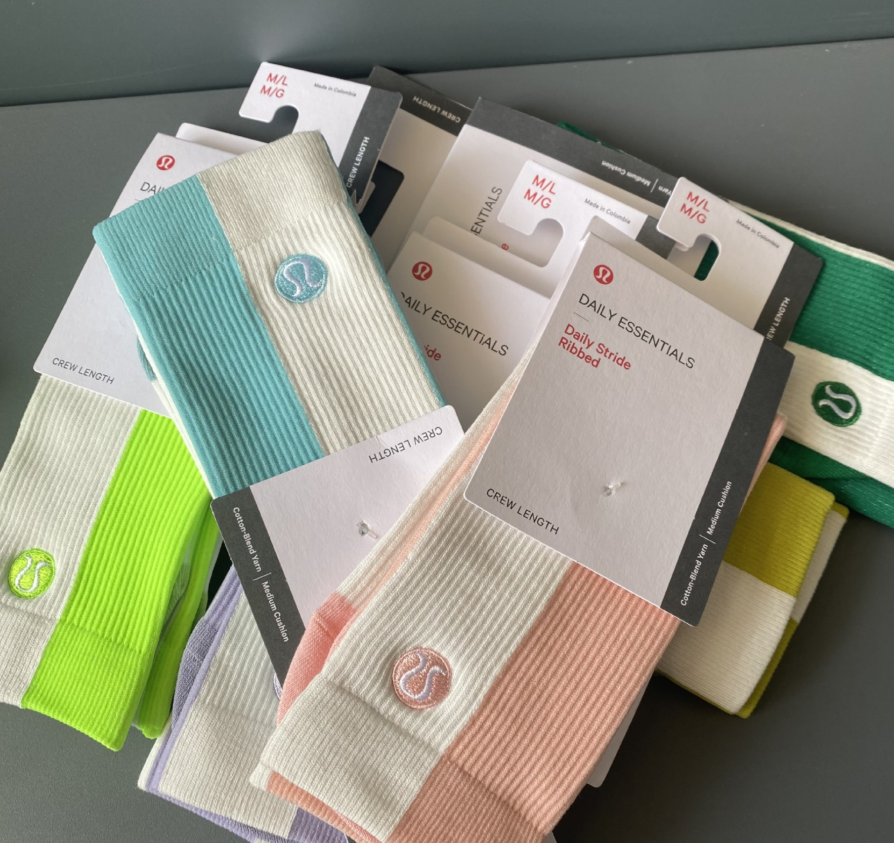 LULULEMON DAILY STRIDE RIBBED SOCKS
