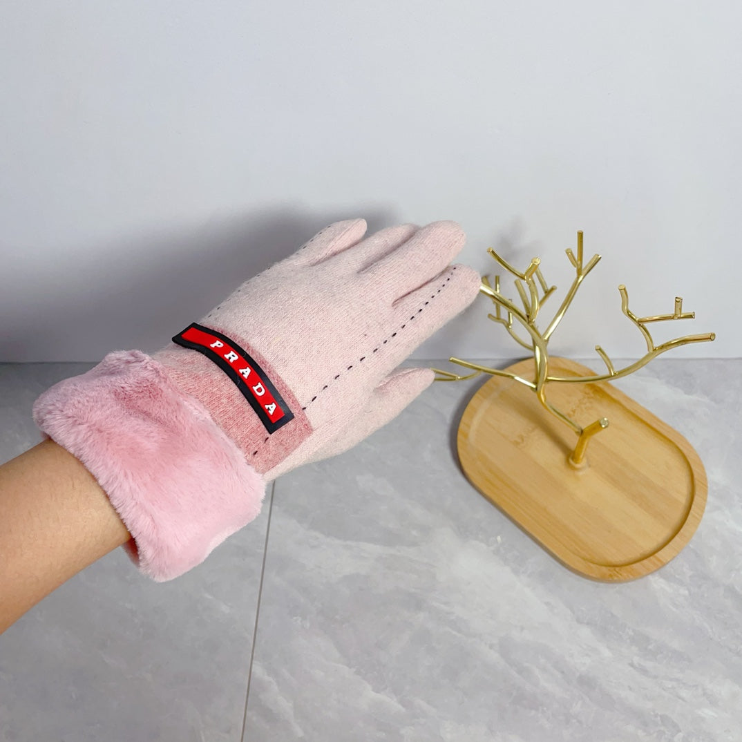 PRADA MILANO WARM HAND GLOVES