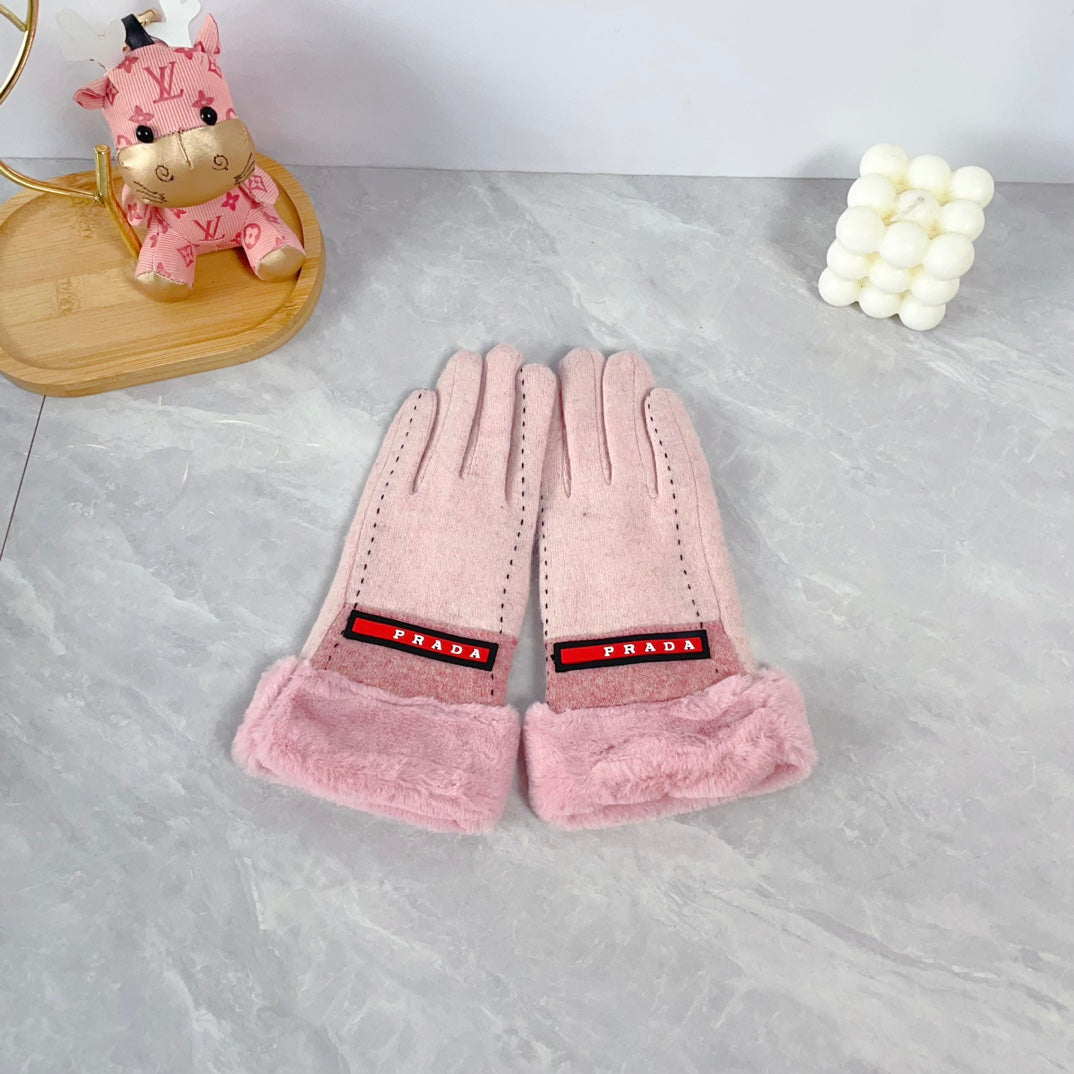 PRADA MILANO WARM HAND GLOVES