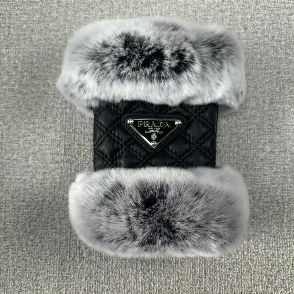 PRADA HAND GLOVES