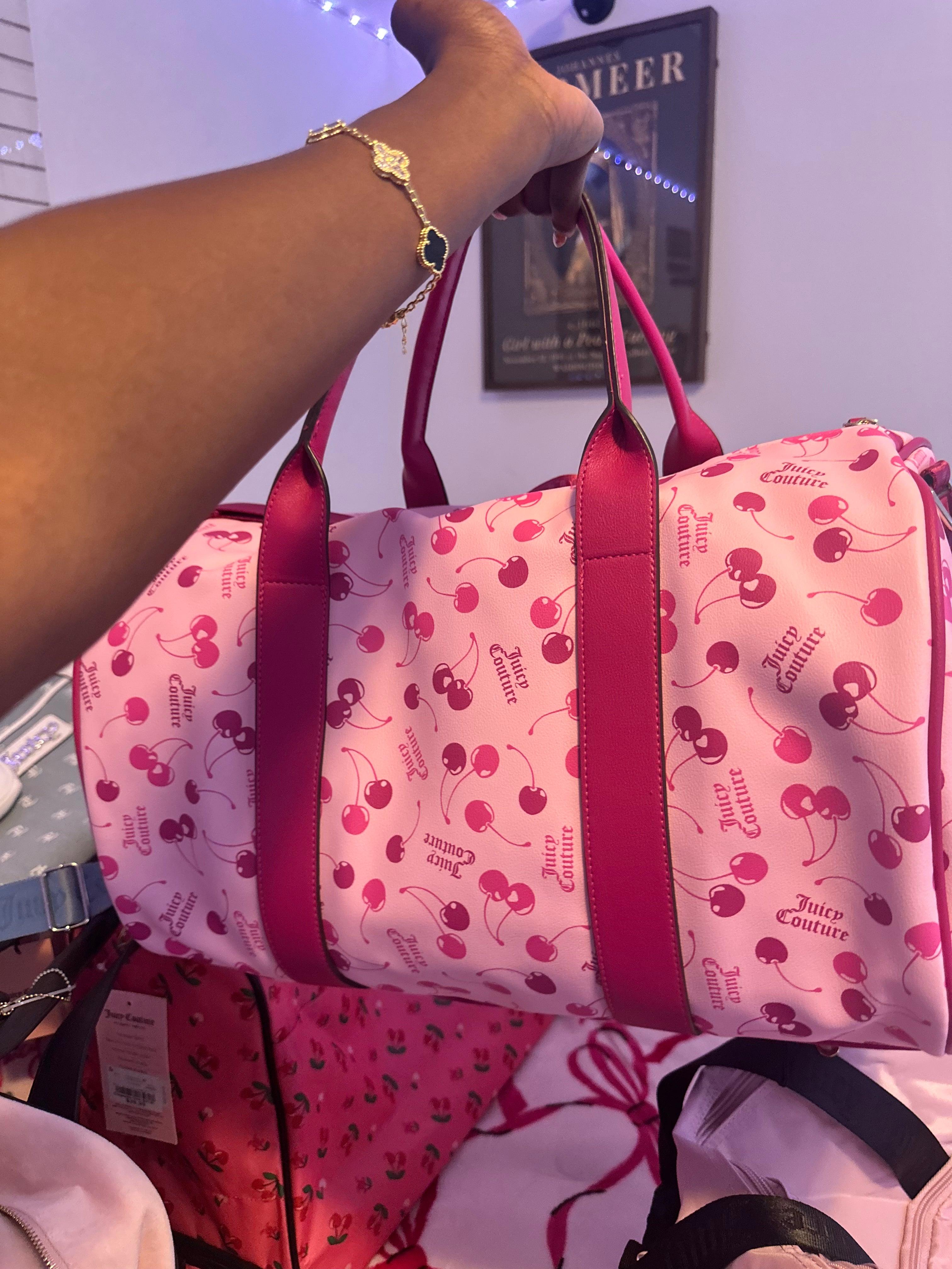 Juicy Couture CHERRY ON TOP WEEKENDER