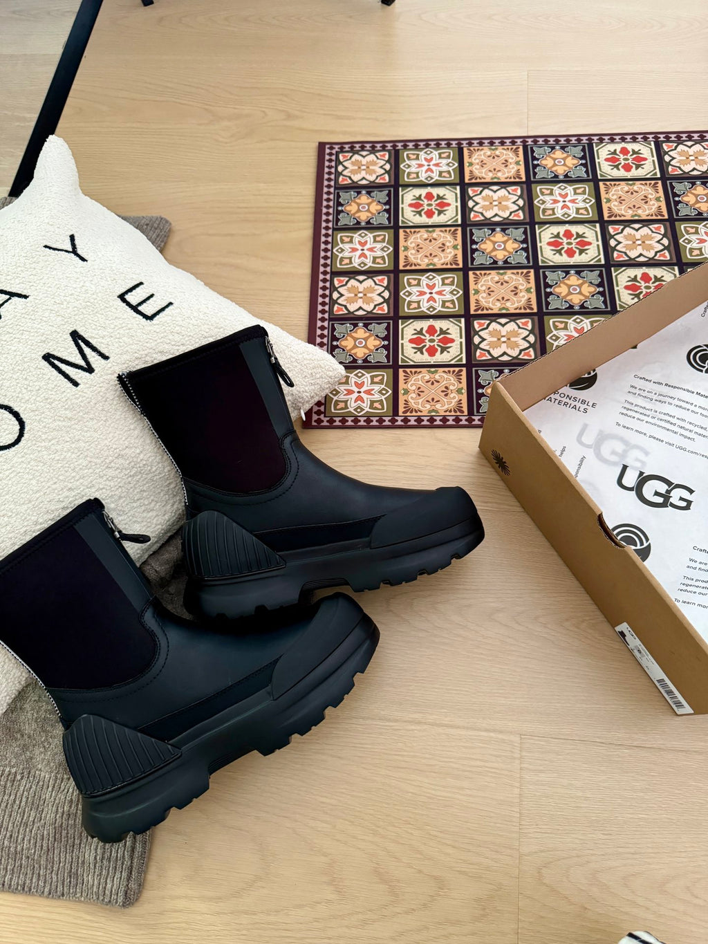 UGG NEUMEL X ZIP