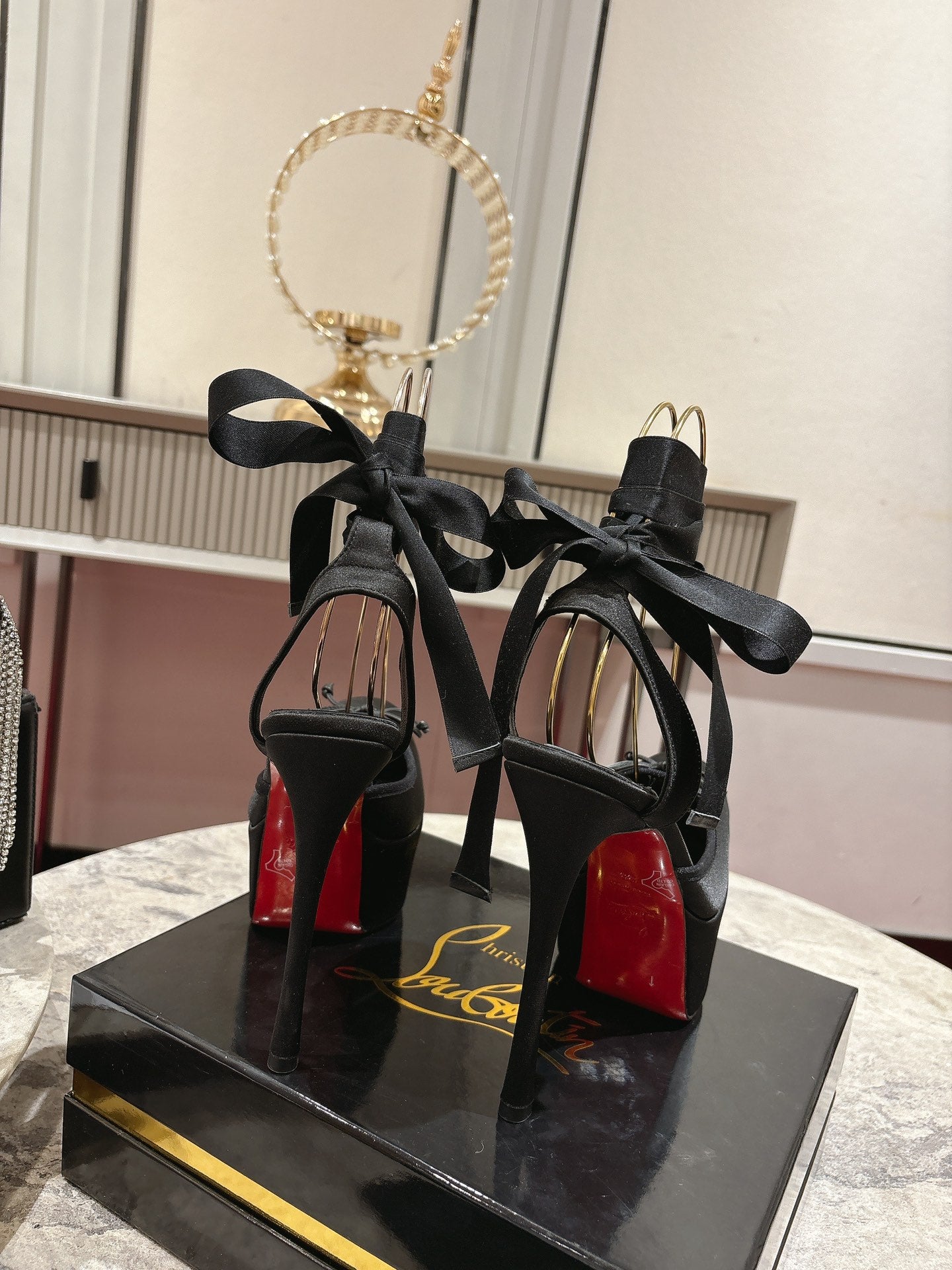 CASSIA LACE UP ALTA