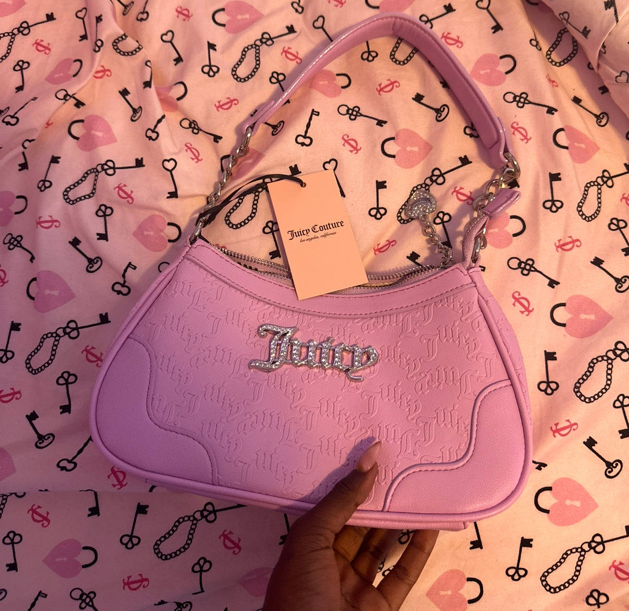 JUICY COUTUREHEARTLESS SHOULDER BAG