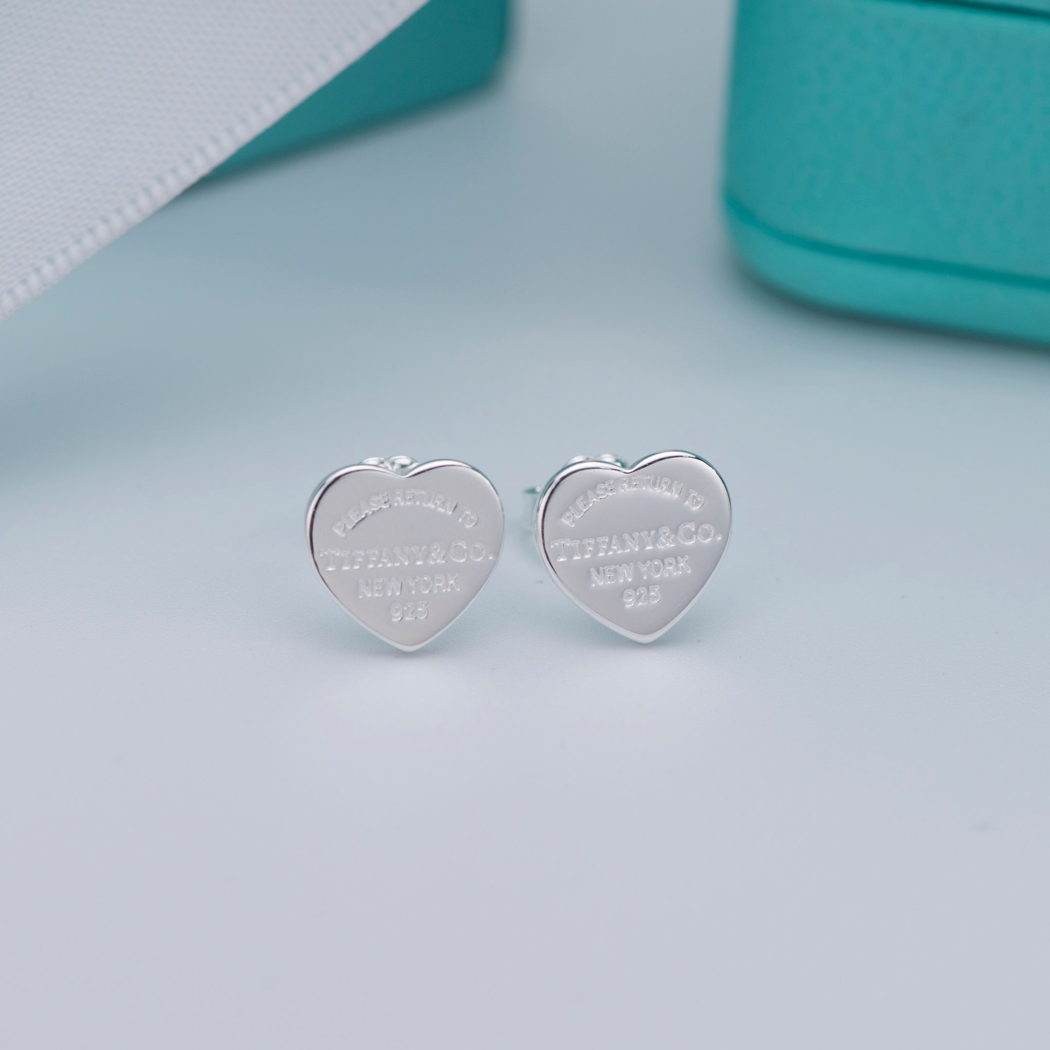 RETURN TO TIFFANT SILVER EAR RINGS
