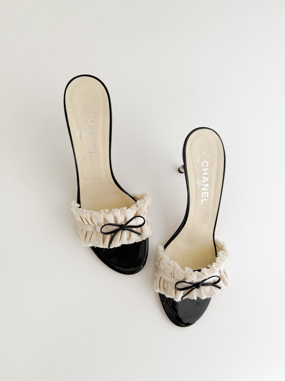CHANEL ICONIC CC RUFFLE BOW HEELS