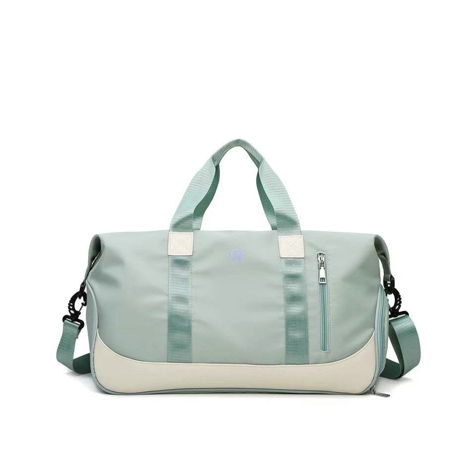 LULULEMON GYM DUFFEL BAG